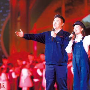 第35屆洛陽牡丹文化節開幕 航天員陳冬現身送祝福