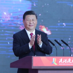 習近平出席開通儀式并宣布 港珠澳大橋正式開通 韓正出席儀式并致辭