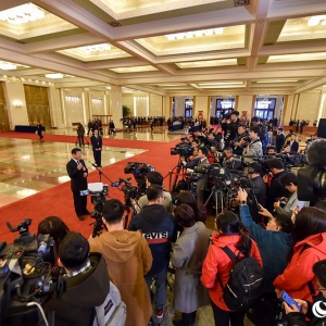 2019年全國兩會第四場“部長通道”開啟 “兩高”負責人首次走上通道