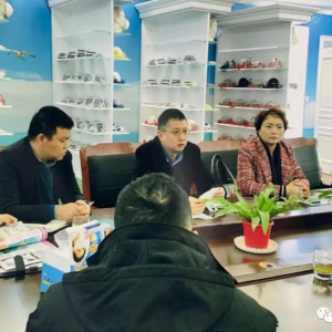 守初心、擔使命，松江區經委全力奮戰保障防疫物資供應