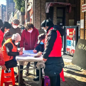 凝聚人心、鼓舞士氣，松江區(qū)發(fā)揮精神文明建設(shè)戰(zhàn)線作用，助力打贏疫情防控阻擊戰(zhàn)