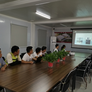 普法宣傳進工地 文明施工入人心——松江區城管經開區中隊運用互聯網+技術做好普法宣傳